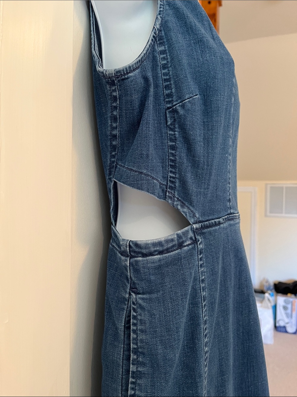 Madewell Denim Dress Cut Outs Sleeveless Women’s 6 Blue Pockets Coastal Cowgirl - Picture 5 of 17